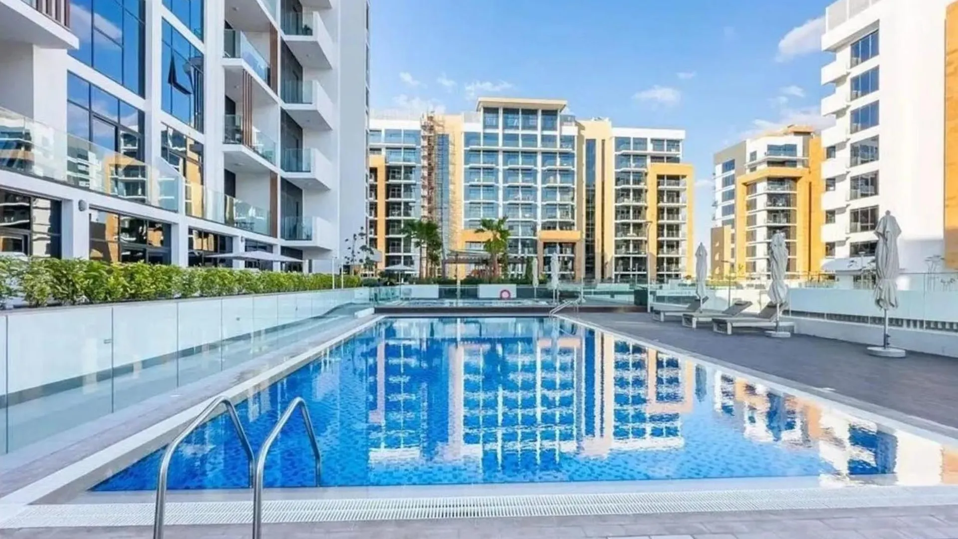 Vacay Lettings Charming Retreat Azizi Riviera Lejlighed Dubai